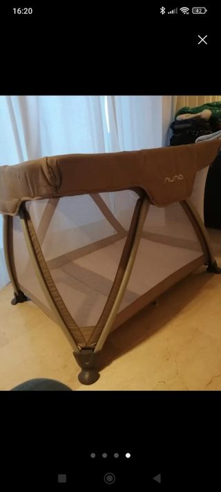 Cuna de viaje Nuna