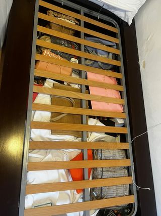 Tatami cama CANAPE ...CABEZAL..MESITA...en buen es