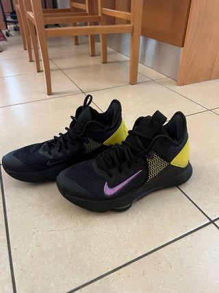 Nike LeBron Witness 4 - Scarpe Basket