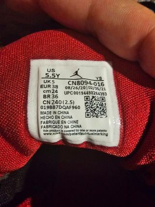 Nike Air Jordan Max Aura 2 - 38