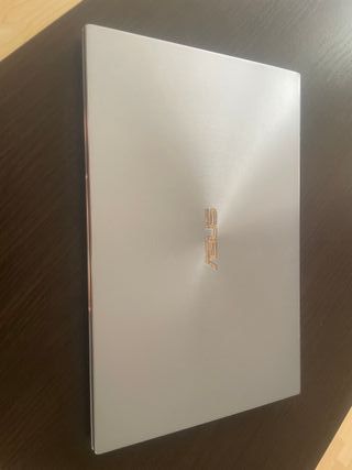Laptop ASUS Zenbook (UX431F) - Core i7 di decima generazione