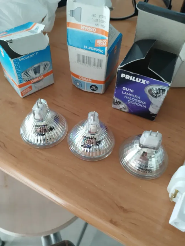 Bombillas bajo consumo 10W-13W