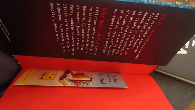 Five Nights at Freddy's. Los Otros Animatrónicos