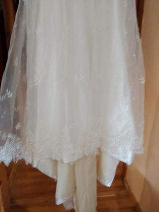 Vestido 1ª Comunión blanco muy bello  de niña