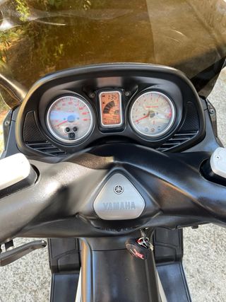 Yamaha TMAX 500 año 2006