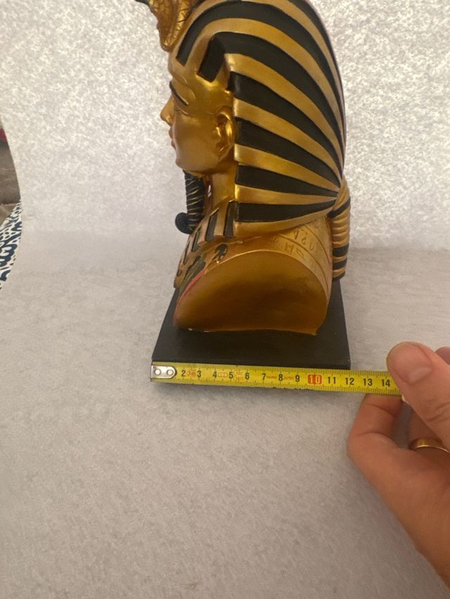 Busto del faraone egiziano - Figura