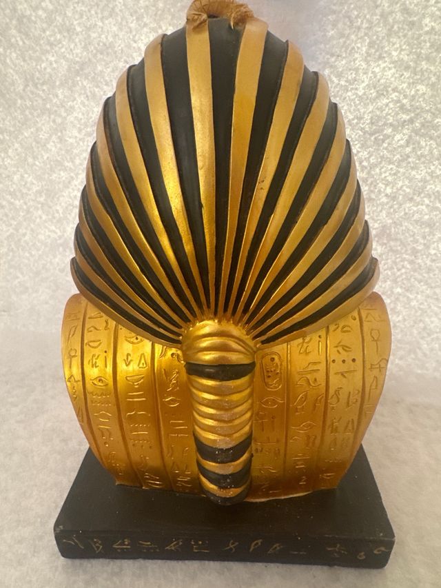 Busto del faraone egiziano - Figura