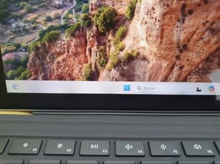 Surface Pro 7+ i5-1135G7 8GB 256GB Batt 100%
