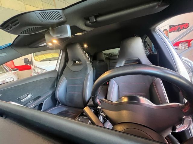 Mercedes-Benz Clase A 2021