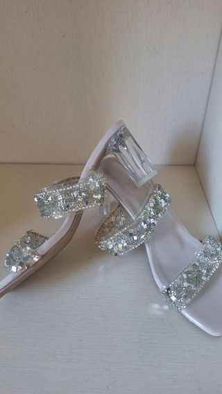 Sandali eleganti tacco trasparente 35