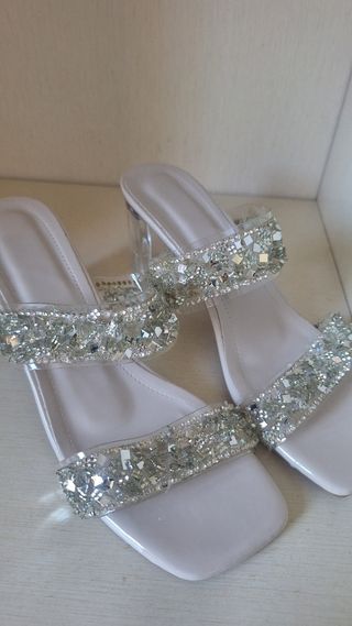 Sandali eleganti tacco trasparente 35