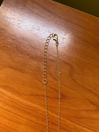 Collar Cruz Oro - Cadena fina