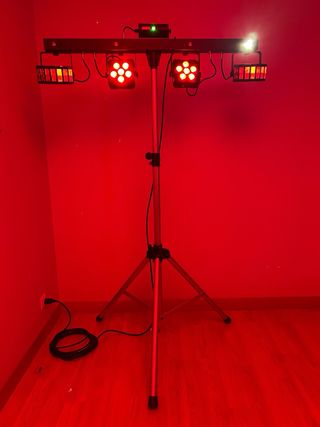 Cameo Multi FX Bar - Luces DJ