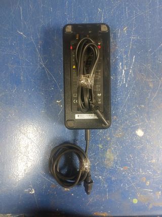 Cargador Patinete Eléctrico Xiaomi