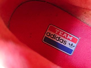 Zapatillas Adidas rojas vintage, talla 36