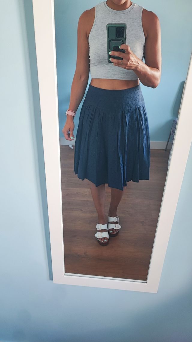 Falda midi azul marino talla 42