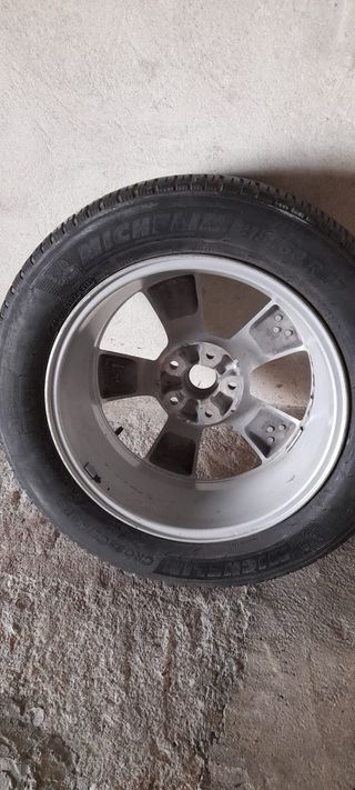 Llanta Nissan Qashqai 17" Michelin