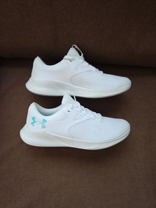 UNDER ARMOUR CHARGED AURORA 2 ORIGINAL, Blancas