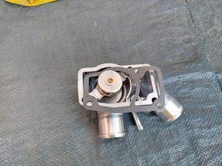 Tapa termostato Ope Vectra C 2.0 y 2.2 DTI