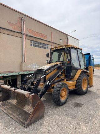 Retroexcavadora Caterpillar 432D