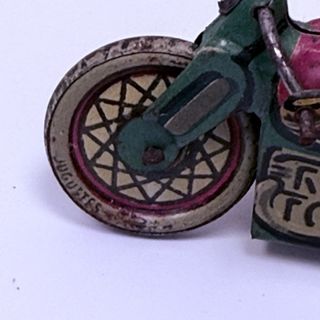 juguete Motorista Rai Paya en hojalata pintada