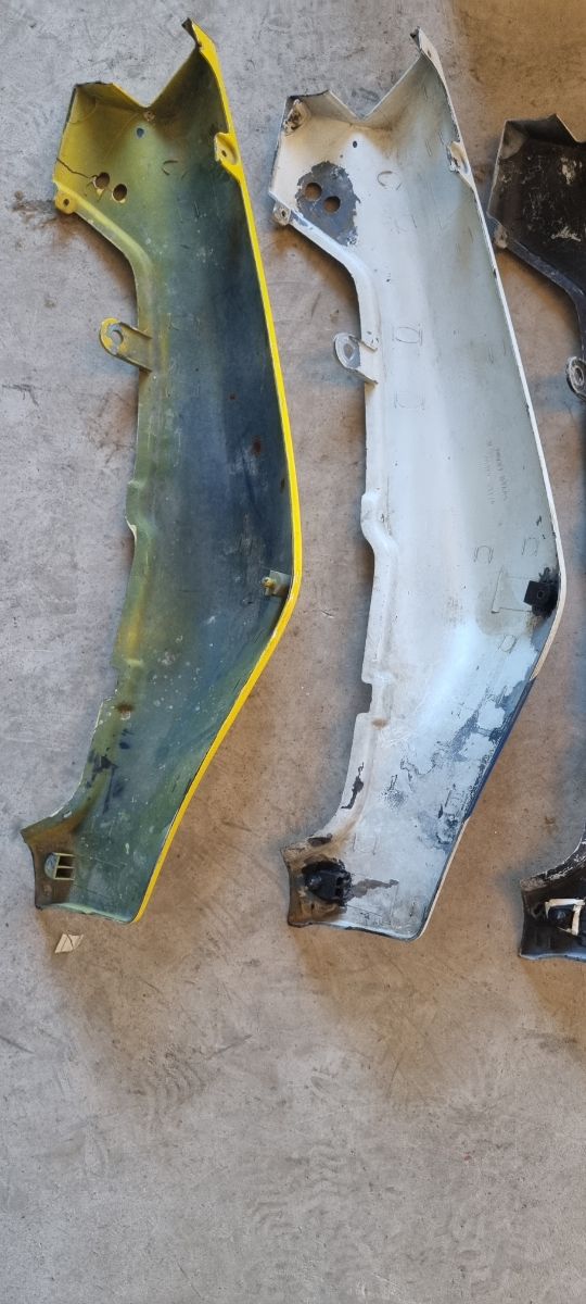 CACHA DERECHA GSXR 750 1100.