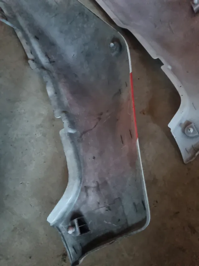 CACHA DERECHA GSXR 750 1100.