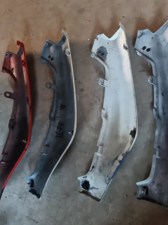 CACHA DERECHA GSXR 750 1100.