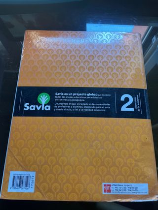 Economía. 2 Bachillerato. Savia (Spanish Edition)