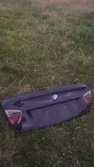 Portón/tapa maletero trasero BMW e90 pre LCI 