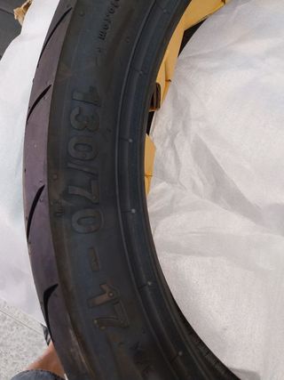 Neumático Continental ContiRoad 130/70-17