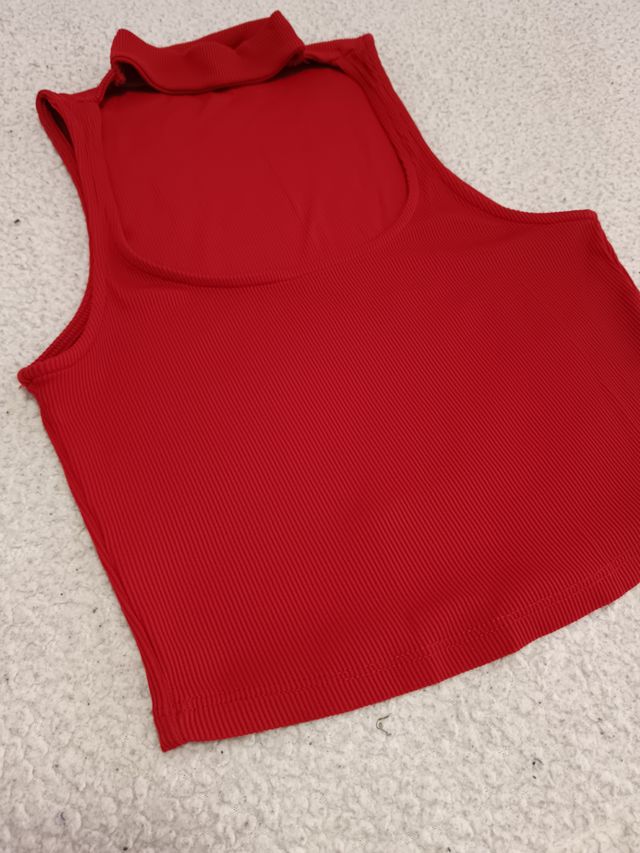 Top rojo talla S