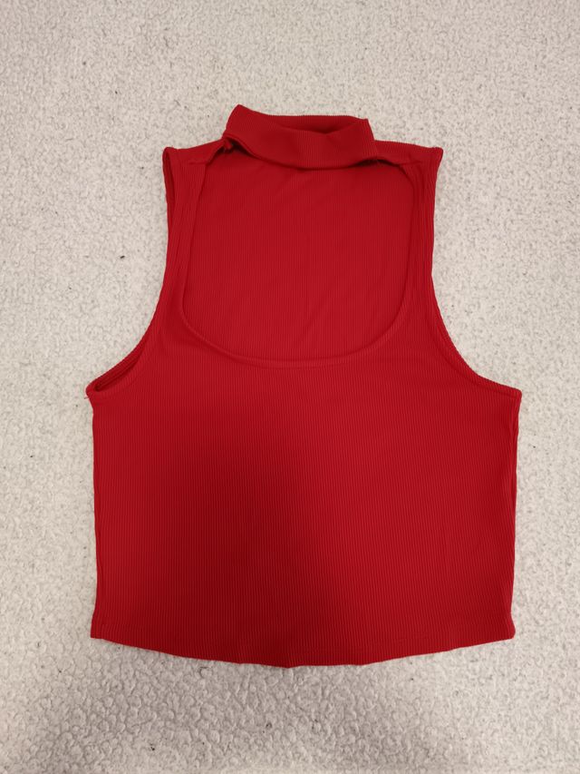 Top rojo talla S