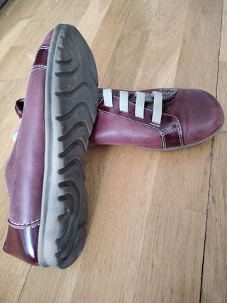 Zapatos marrones de cuero