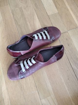 Zapatos marrones de cuero