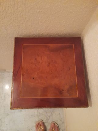 Mesita auxiliar antigua madera