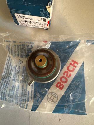 Regulador presión gasolina BOSCH 0 280 160 557