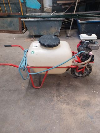 Carrillo fumigador a presión