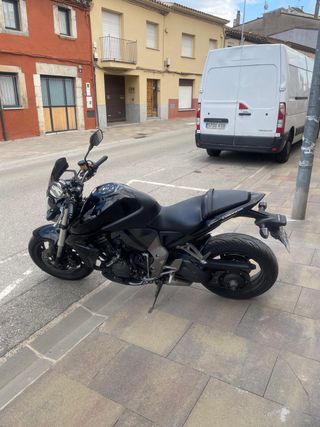 Honda CB1000R - Moto