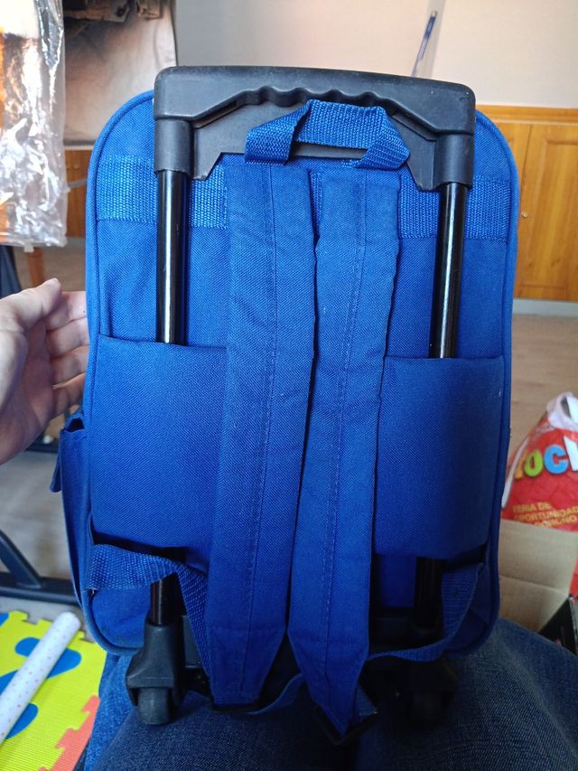Mochila infantil ruedas azul