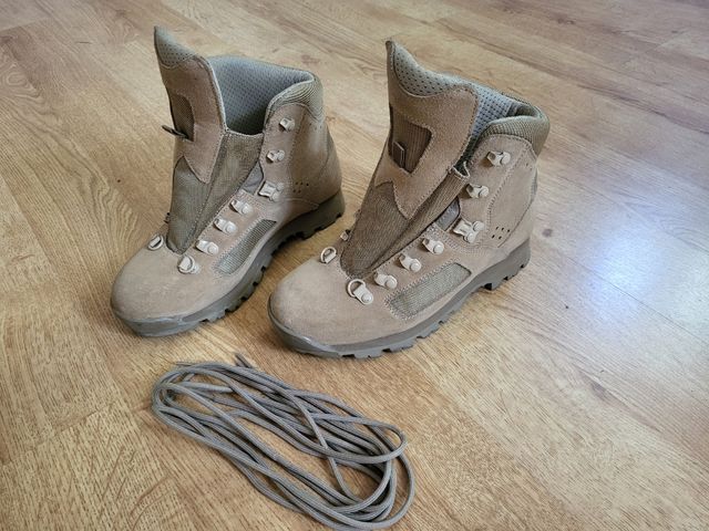 Botas ITURRI Militares Beige. Talla 37.