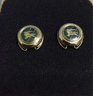 CUBREBOTONES Y PASADOR DE CORBATA BURBERRYS