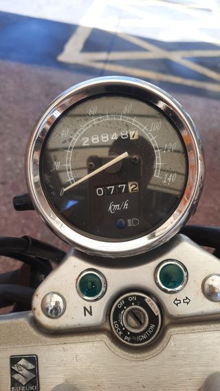 Suzuki Marauder 250cc - Moto