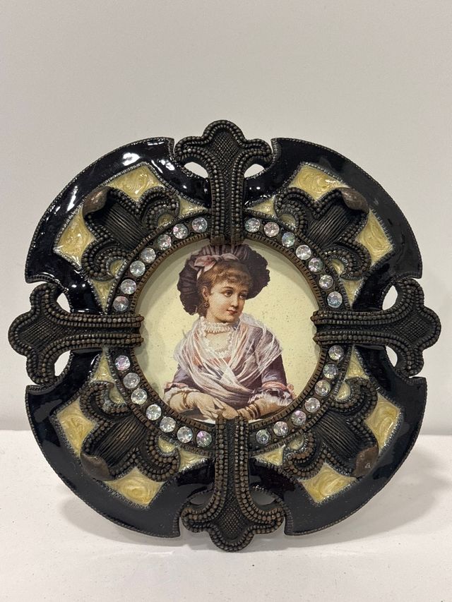 Marco foto metal antiguo