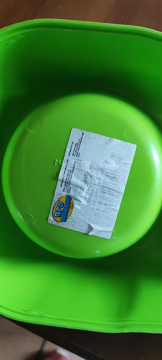 Doppia ciotola per i nostri amici pelosetti.