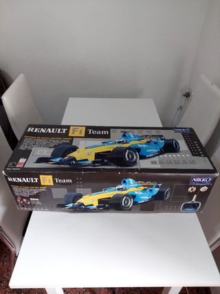 Coche RC F1 Renault Nikko