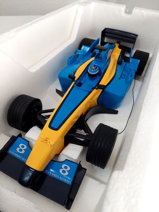 Coche RC F1 Renault Nikko