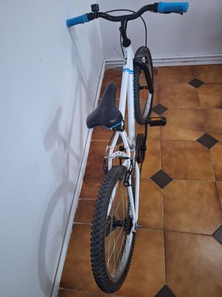 Bicicleta BTWIN 20" Niño 6-9 años