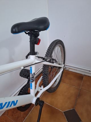 Bicicleta BTWIN 20" Niño 6-9 años