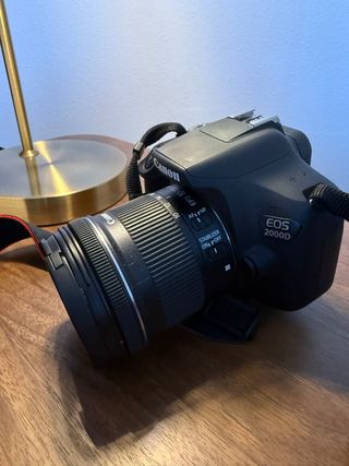 Canon EOS 2000D - 2 fotocamere